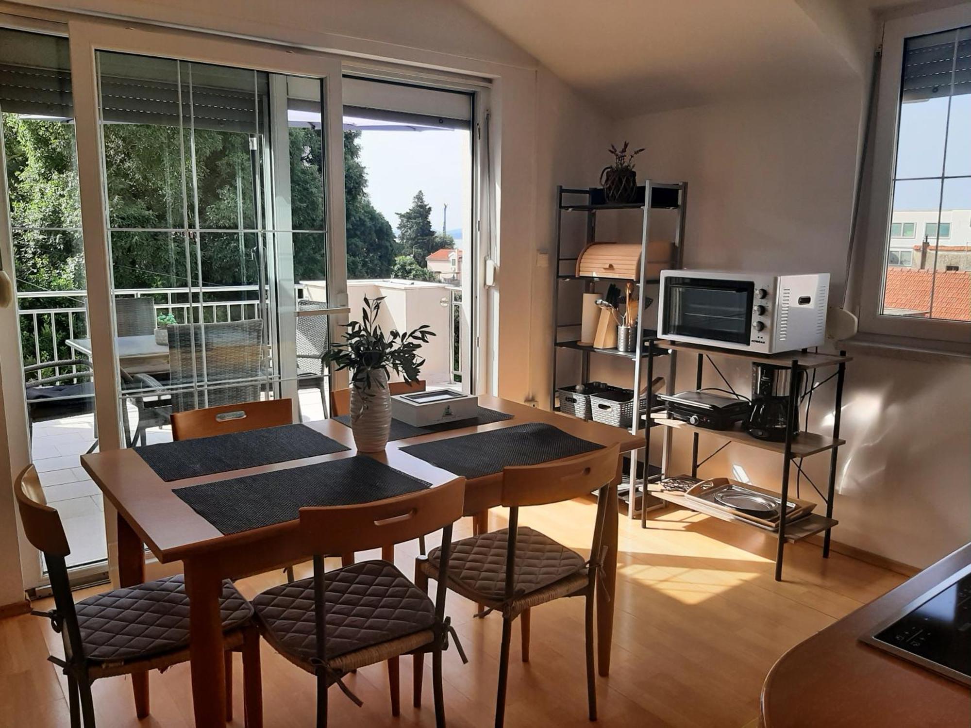סבטי פיליפ אי ג'קוב Apartments Luna מראה חיצוני תמונה