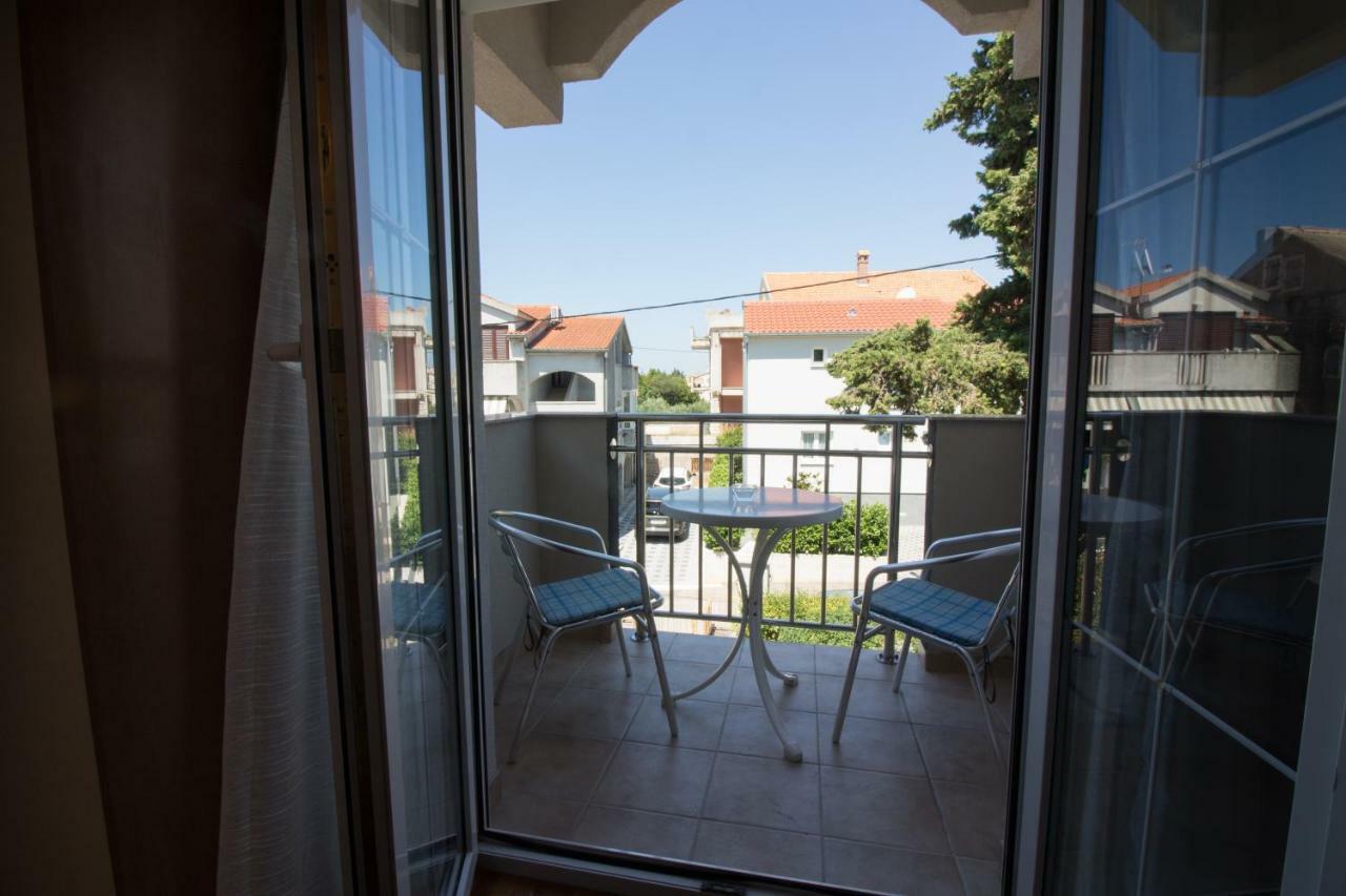 סבטי פיליפ אי ג'קוב Apartments Luna מראה חיצוני תמונה